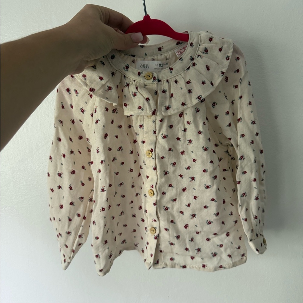 Zara Cream Button Down Shirt with Heart Print